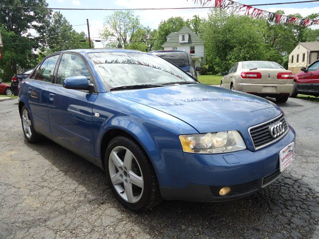 Audi A4 2003 photo 17