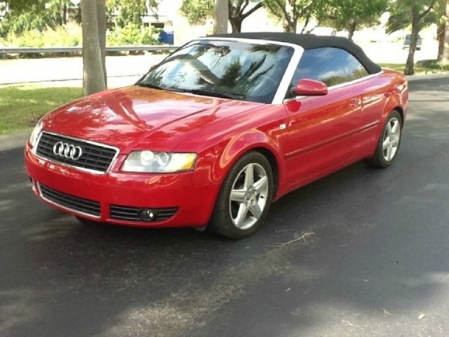 Audi A4 2003 photo 11