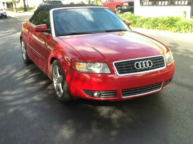 Audi A4 2003 photo 13