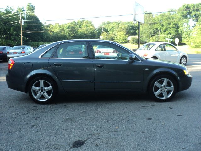 Audi A4 C230 1.8K Sedan