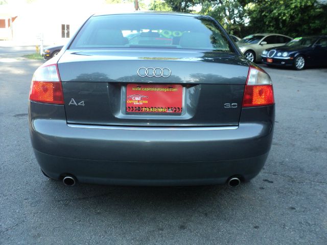 Audi A4 2003 photo 1