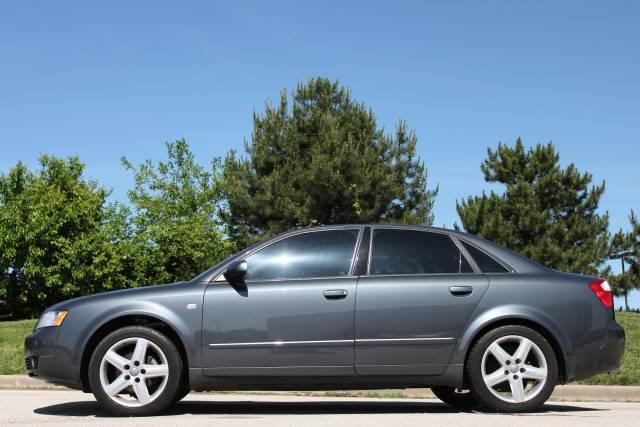 Audi A4 2003 photo 3