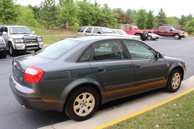 Audi A4 EXT CAB Sedan