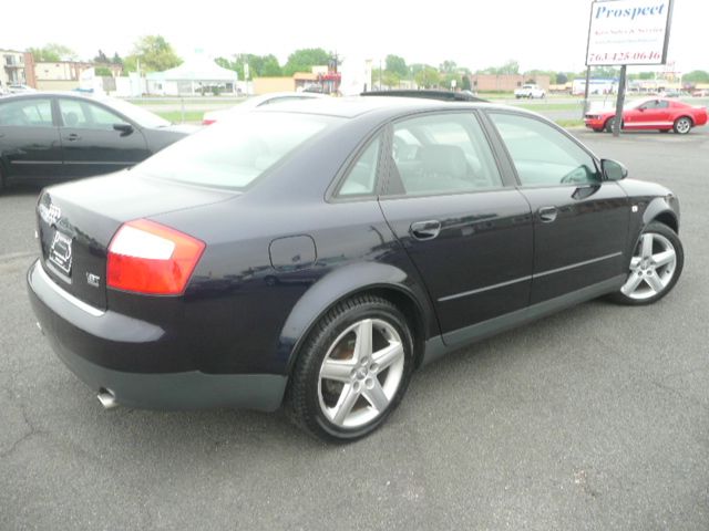 Audi A4 2003 photo 25