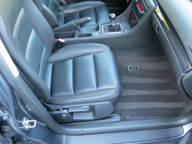 Audi A4 2003 photo 19