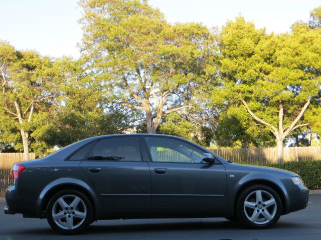 Audi A4 2003 photo 5