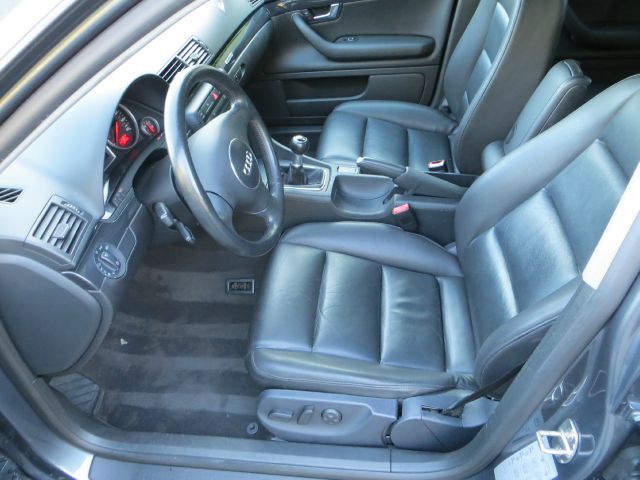 Audi A4 2003 photo 8