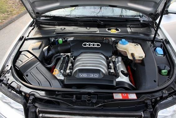 Audi A4 2003 photo 3