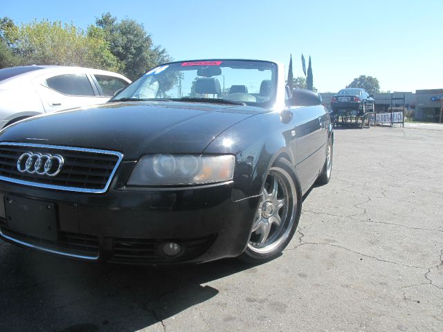 Audi A4 2004 photo 3