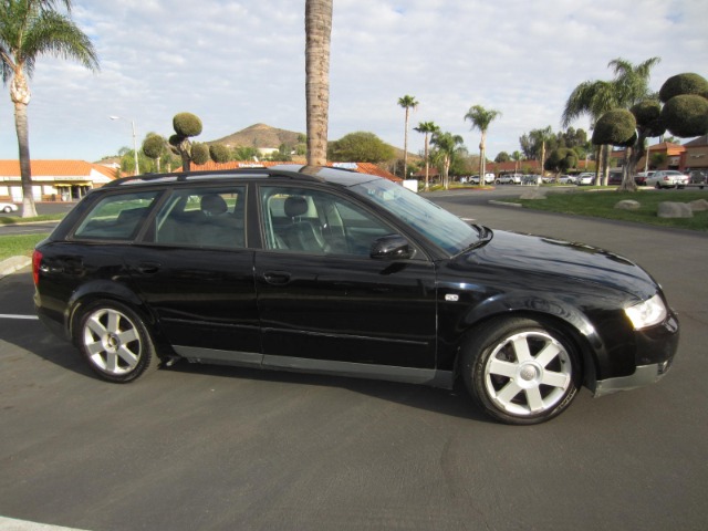 Audi A4 2004 photo 4