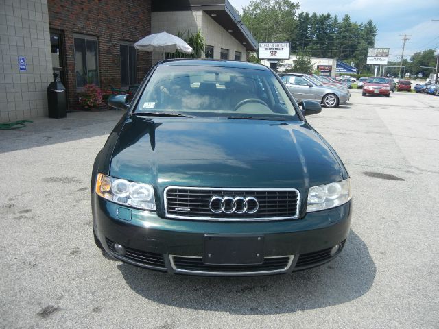 Audi A4 2004 photo 3