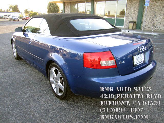 Audi A4 2004 photo 1