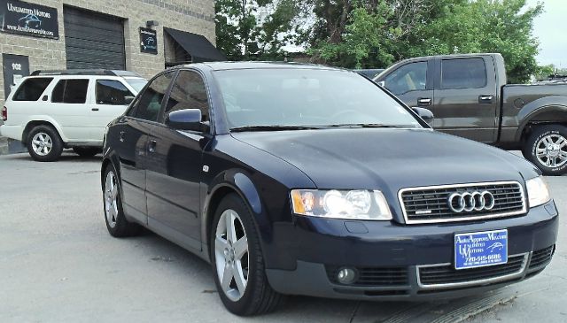 Audi A4 2004 photo 3