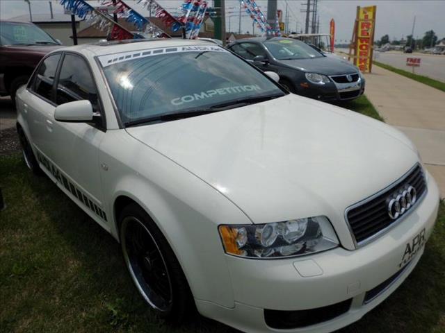 Audi A4 2004 photo 4