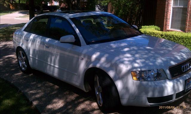 Audi A4 2004 photo 3