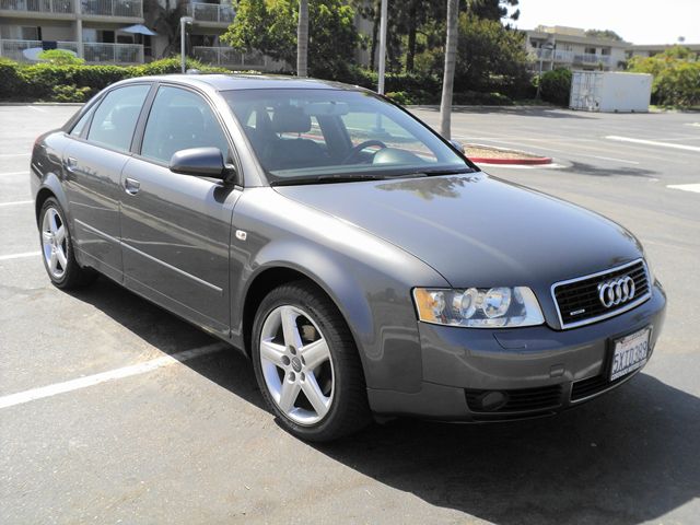 Audi A4 2004 photo 29