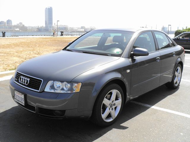 Audi A4 2004 photo 41