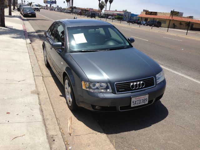 Audi A4 EXT CAB Sedan