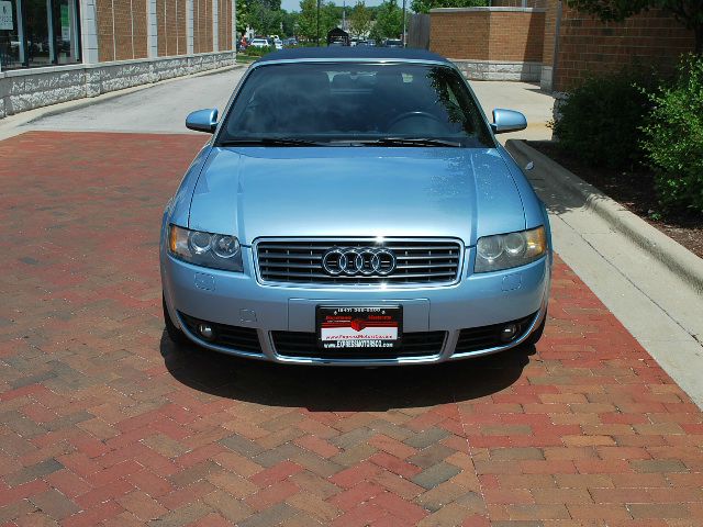 Audi A4 2004 photo 21