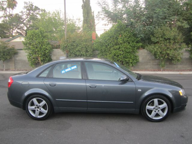 Audi A4 EXT CAB Sedan