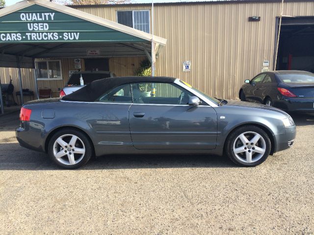 Audi A4 2004 photo 1