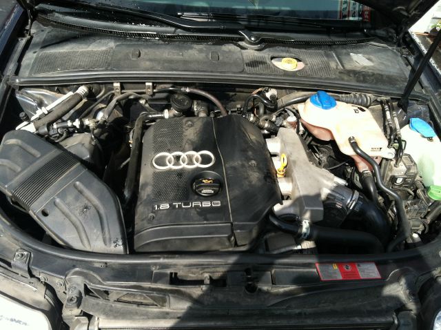 Audi A4 2004 photo 6