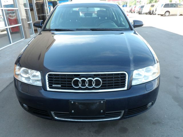 Audi A4 EXT CAB Sedan