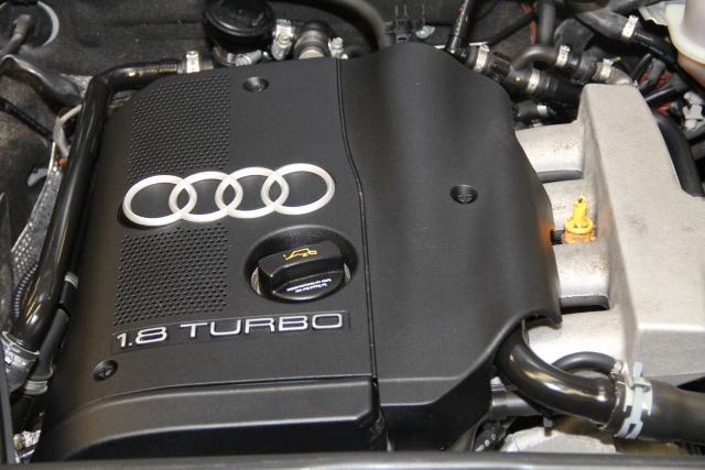 Audi A4 2004 photo 13