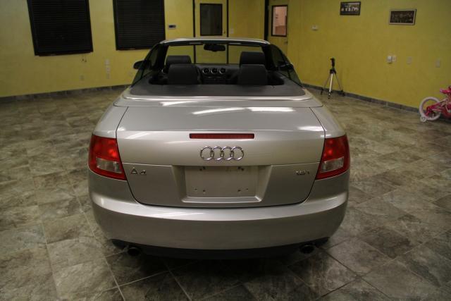 Audi A4 2004 photo 29