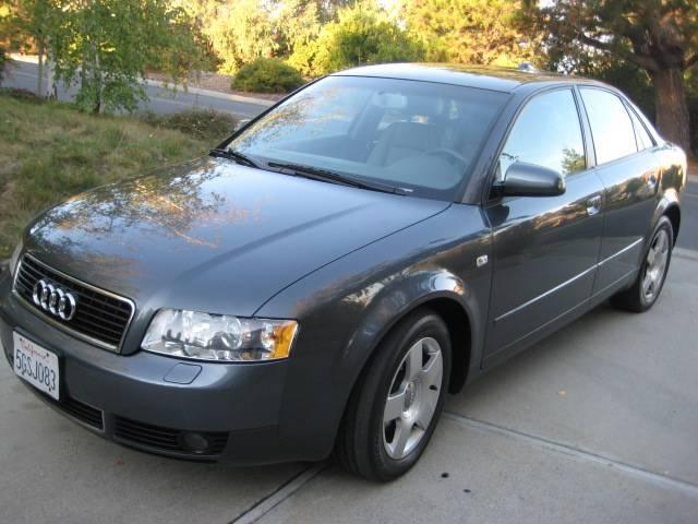 Audi A4 2004 photo 1