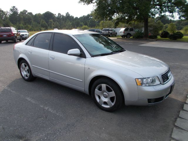 Audi A4 EXT CAB Sedan