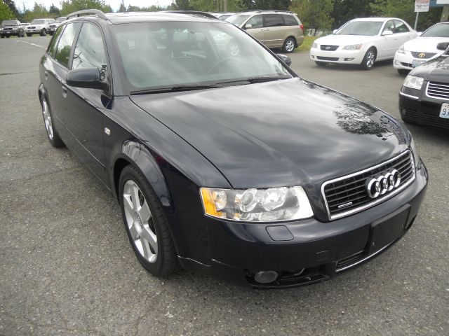 Audi A4 2004 photo 4