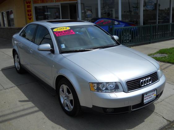 Audi A4 2004 photo 1