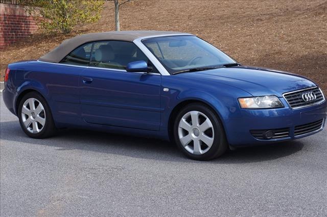 Audi A4 2004 photo 12