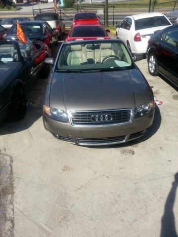 Audi A4 2004 photo 4