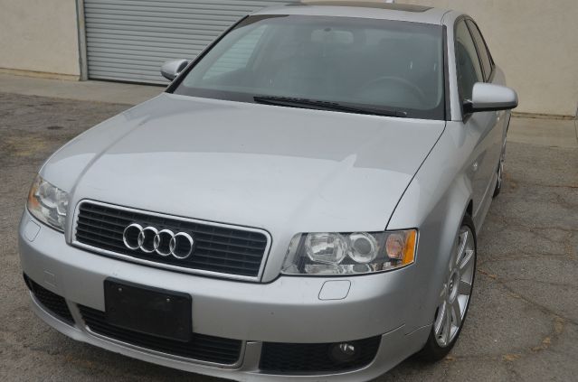 Audi A4 2004 photo 20