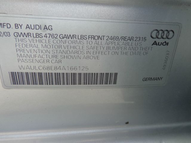 Audi A4 2004 photo 11