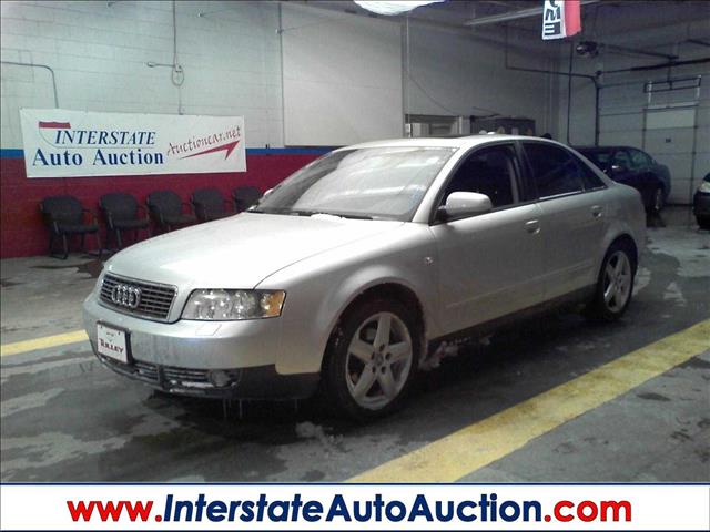 Audi A4 2004 photo 4