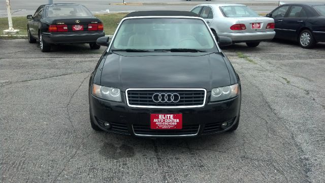 Audi A4 2004 photo 1