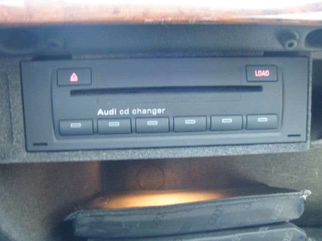 Audi A4 2005 photo 13