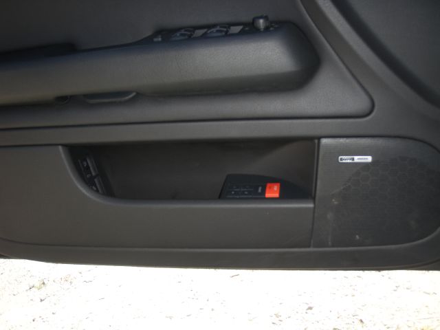 Audi A4 2005 photo 16