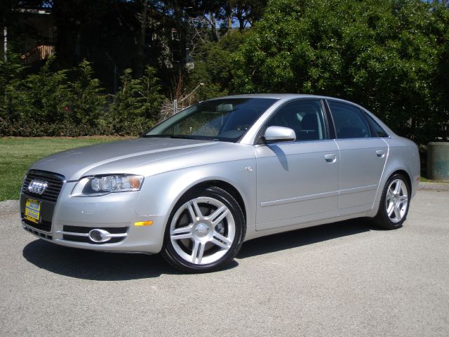 Audi A4 2005 photo 28