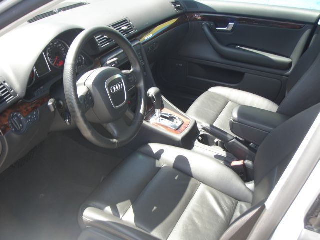 Audi A4 2005 photo 7