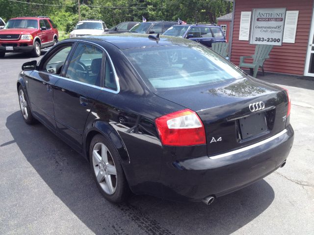 Audi A4 2005 photo 15