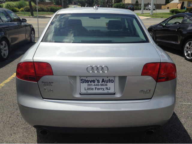 Audi A4 2005 photo 1