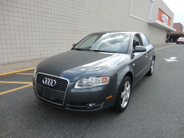 Audi A4 2005 photo 4