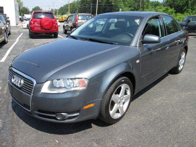 Audi A4 2005 photo 1