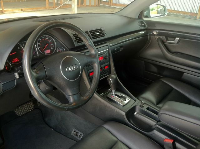 Audi A4 2005 photo 6