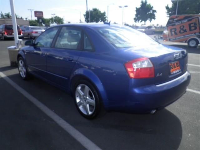 Audi A4 2005 photo 1