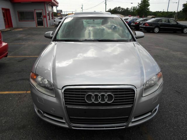 Audi A4 2005 photo 1